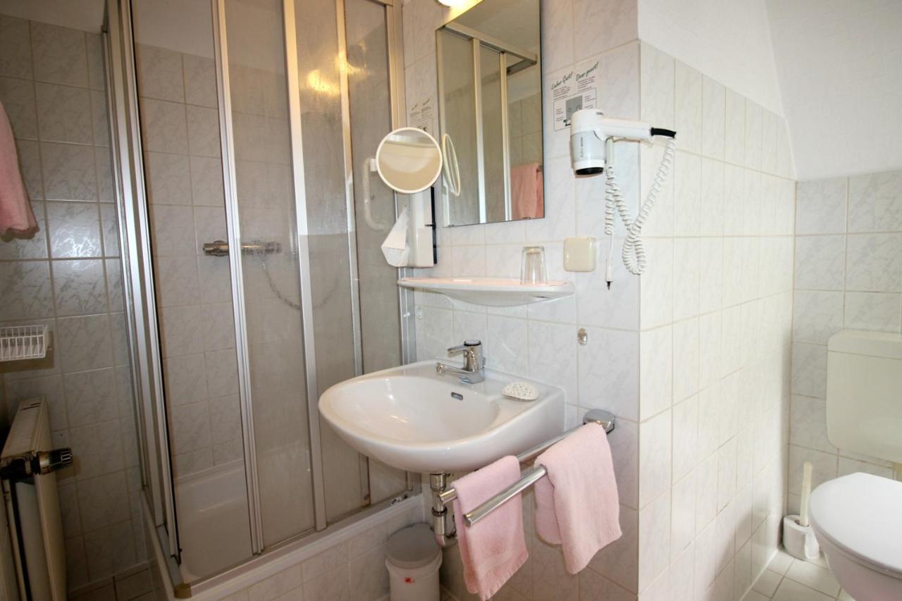 Hotel-Garni Haus Johanna Айнбек Екстериор снимка