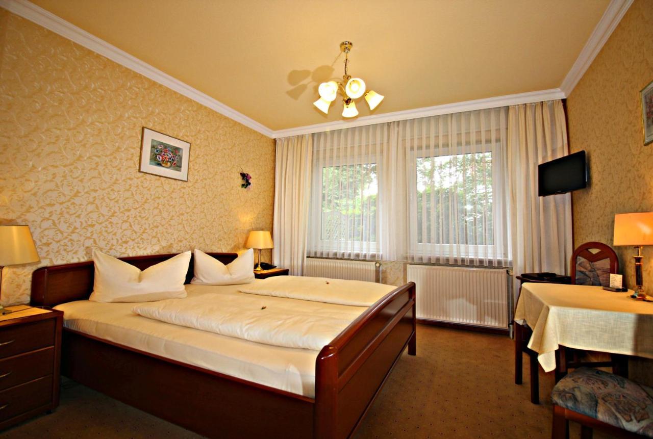 Hotel-Garni Haus Johanna Айнбек Екстериор снимка