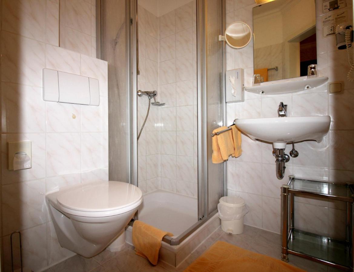 Hotel-Garni Haus Johanna Айнбек Екстериор снимка