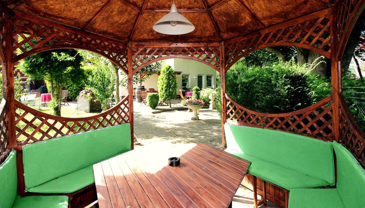 Hotel-Garni Haus Johanna Айнбек Екстериор снимка